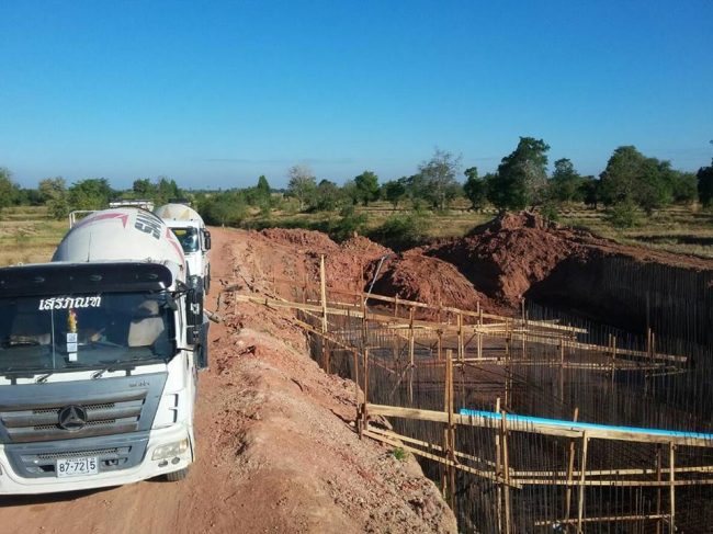 คอนกรีตผสมเสร็จ, คอนกรีตเทพื้น, คอนกรีตโคราช,รถปูนโคราช