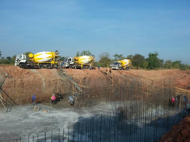 คอนกรีตผสมเสร็จ, คอนกรีตเทพื้น, คอนกรีตโคราช,รถปูนโคราช